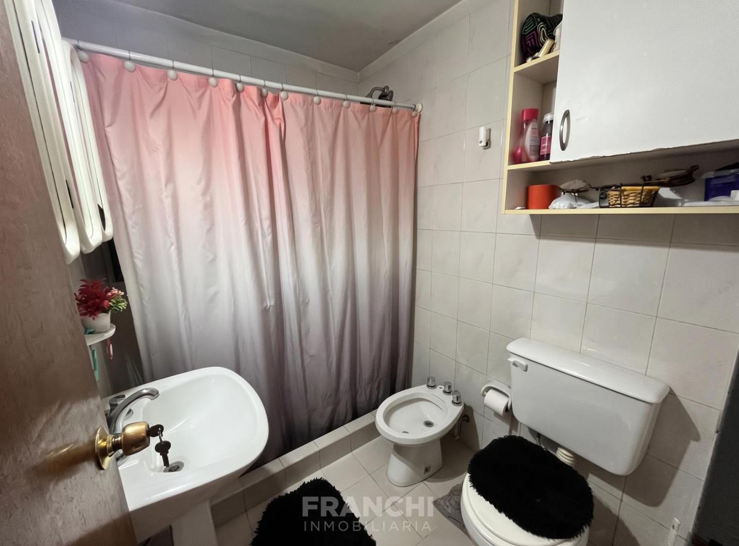 Foto de Casa en venta barrio 21 de Julio Carrodilla, imagen 3