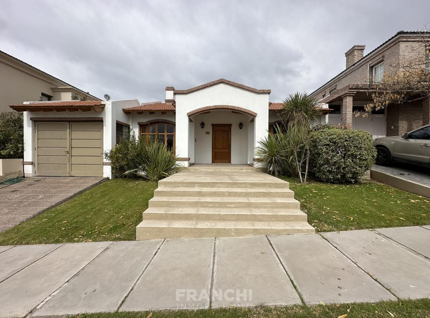 Foto de Casa en venta en el prestigioso Barrio Palmares, imagen 1
