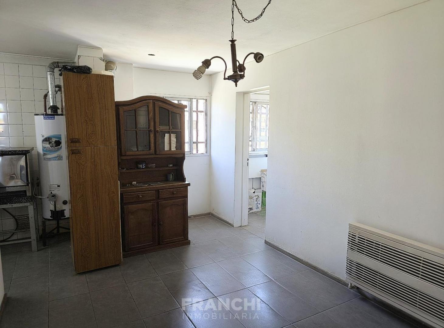 Foto de Departamento 4 Dormitorios 3 Cocheras, imagen 3