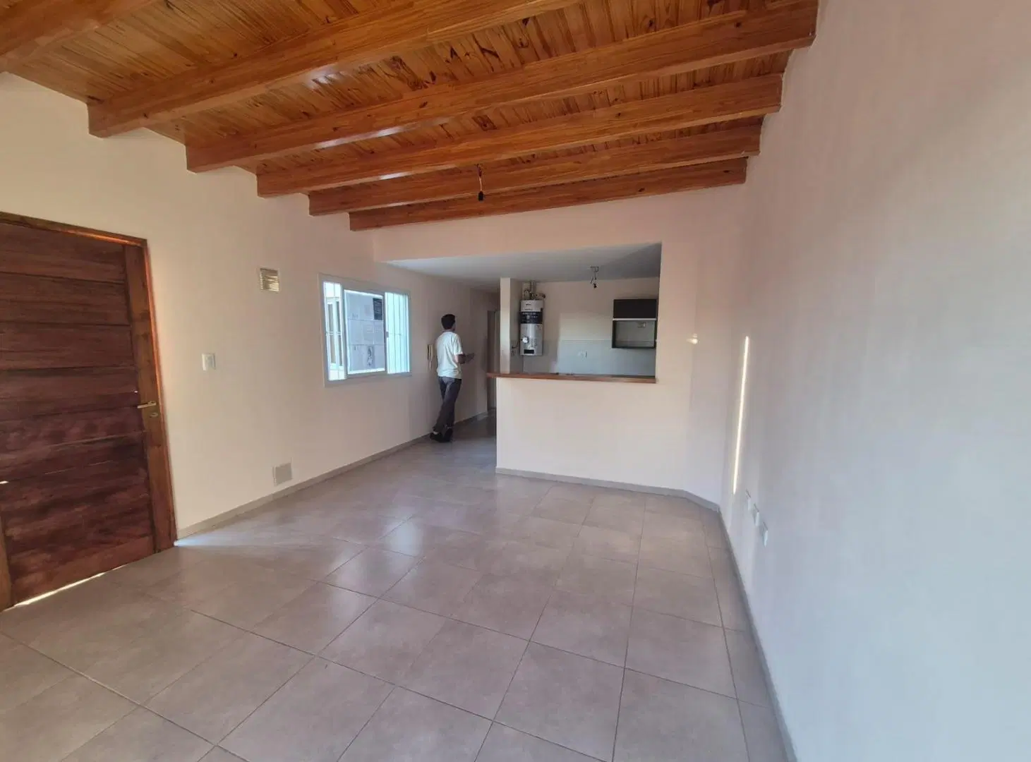 BARRIO INKA II - ELPIDIO GONZALEZ Y TAPON MOYANO - 65m 2 DORMITORIOS Y COCHERA APTO CRÉDITO 3