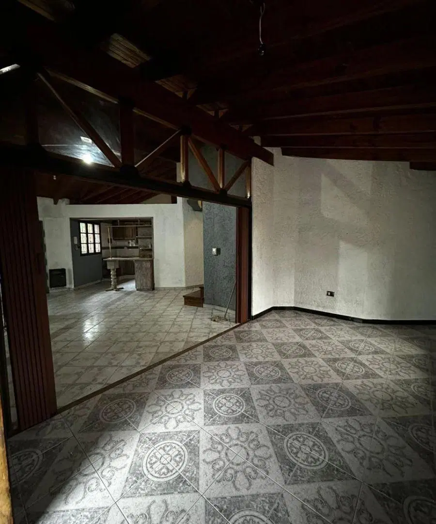 Casa de 1200 m² con 3 dormitorios en venta en Vistalba 3