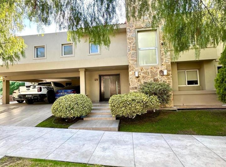 BARRIO DALVIAN CASA EN VENTA 5