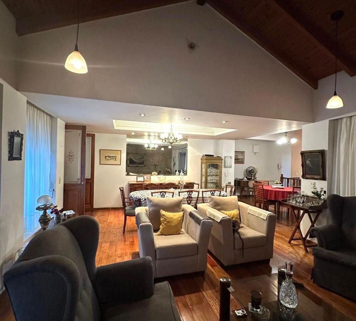 Foto de CASA APTA PARA LOCAL COMERCIAL EN ALQUILER, imagen 2