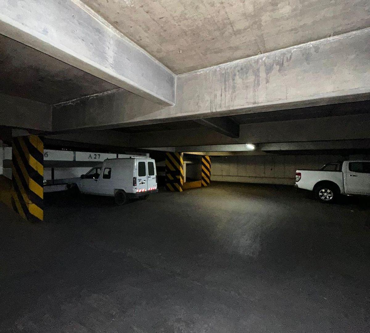 Foto de VENTA COCHERA, imagen 4