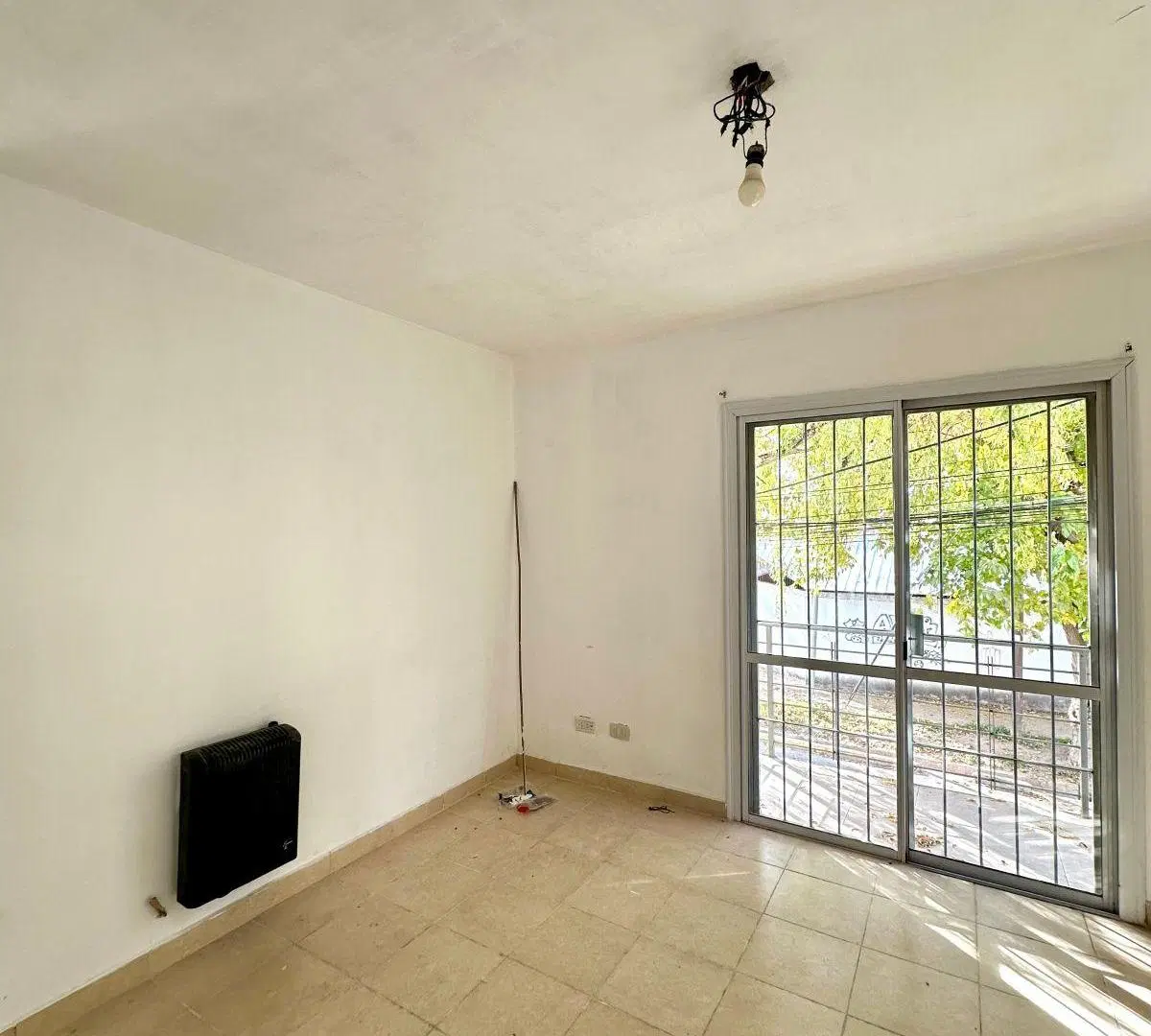 DEPARTAMENTO EN ALQUILER EN CALLE RENATO ZANZIN 5