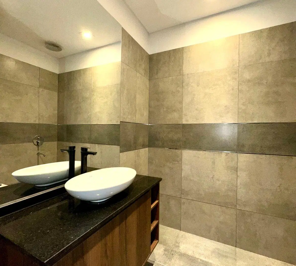 CASA EN VENTA EN GRAN BOEDO 5
