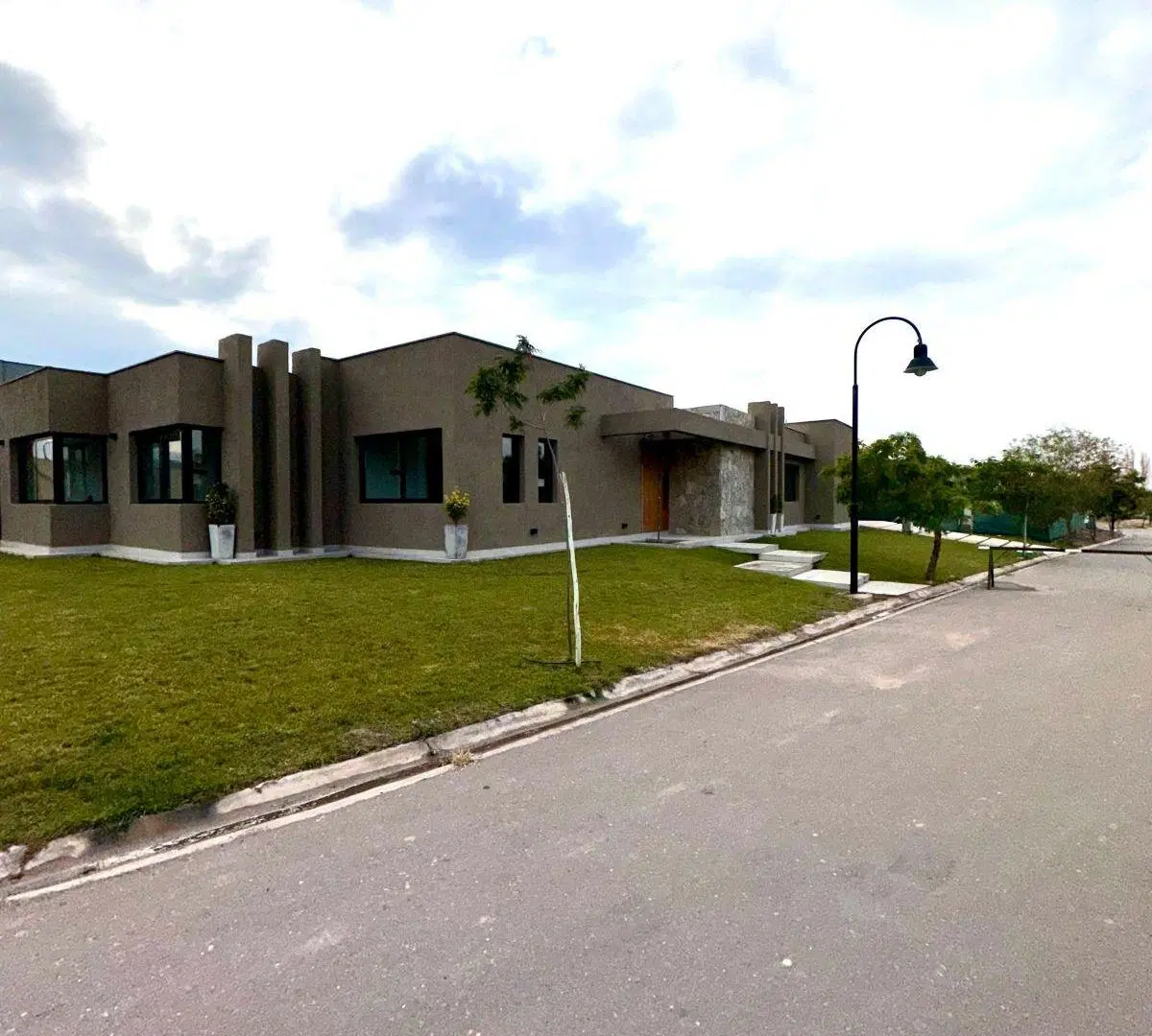 CASA EN VENTA EN GRAN BOEDO 1