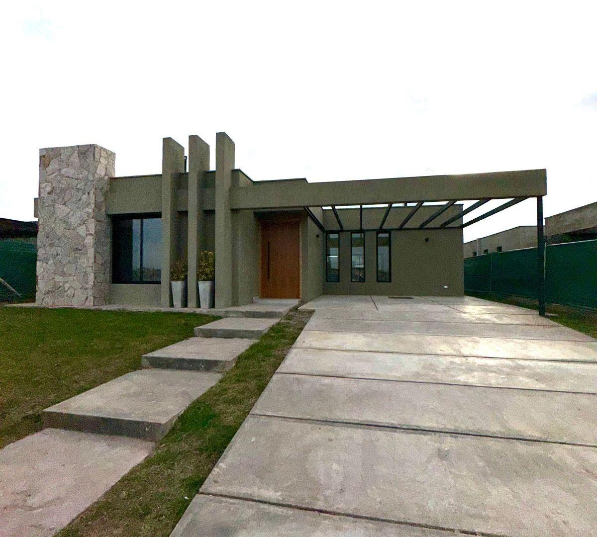 CASA EN VENTA EN LAR DE BOEDO