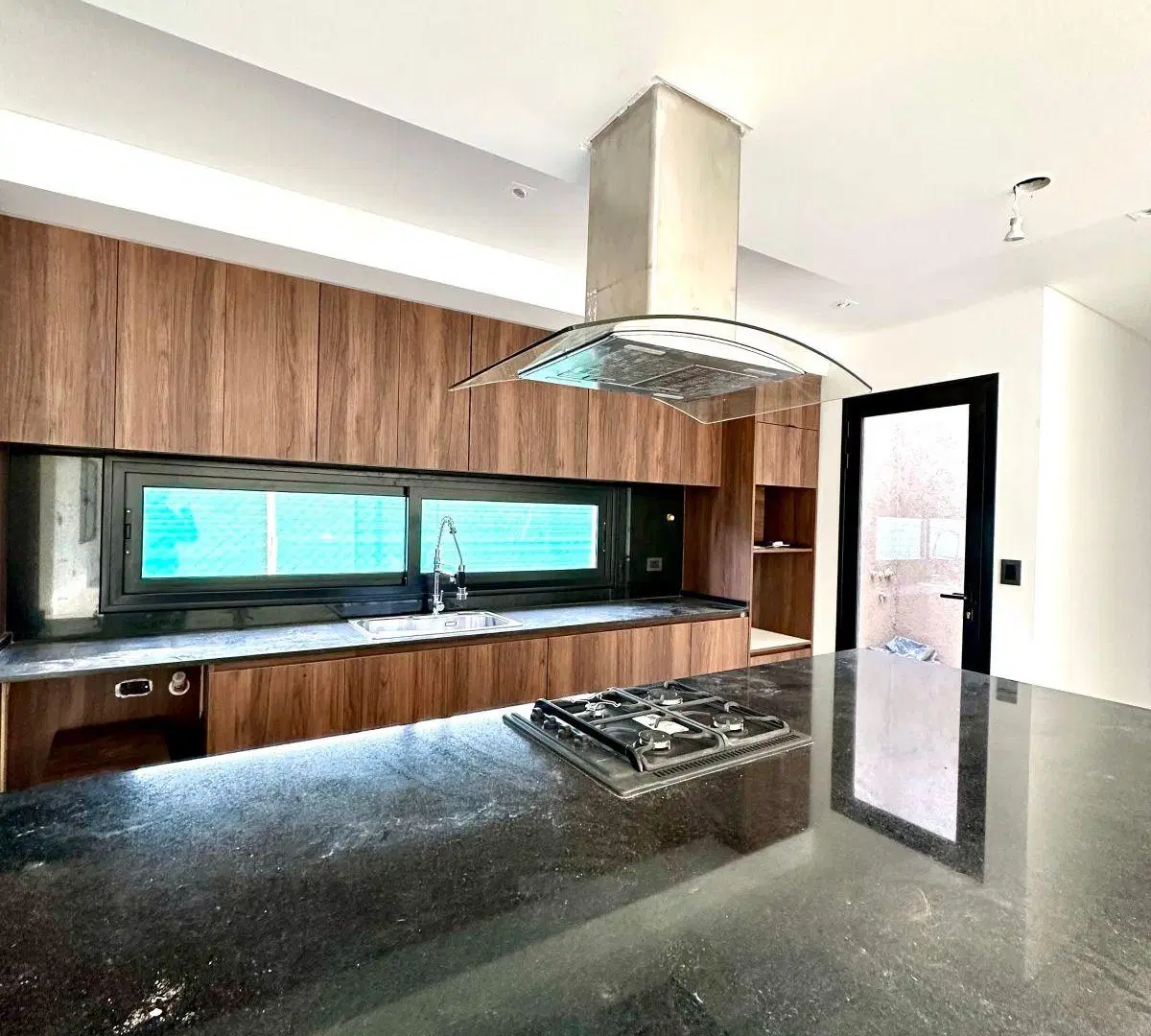 CASA EN VENTA EN LAR DE BOEDO 3