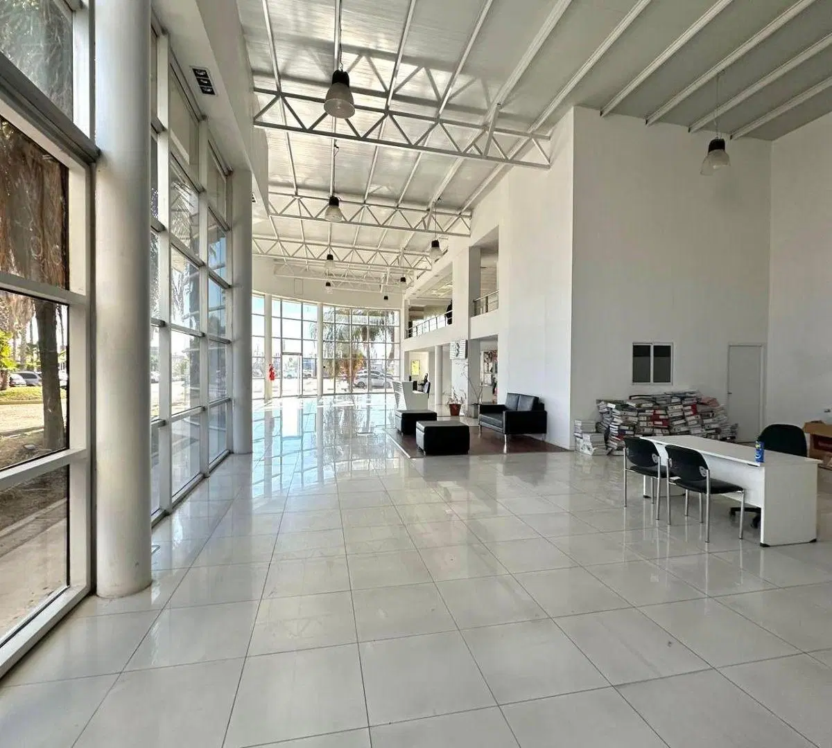 ALQUILER OFICINA COMERCIAL- ZONA INDUSTRIAL RODRIGUEZ PEÑA 2