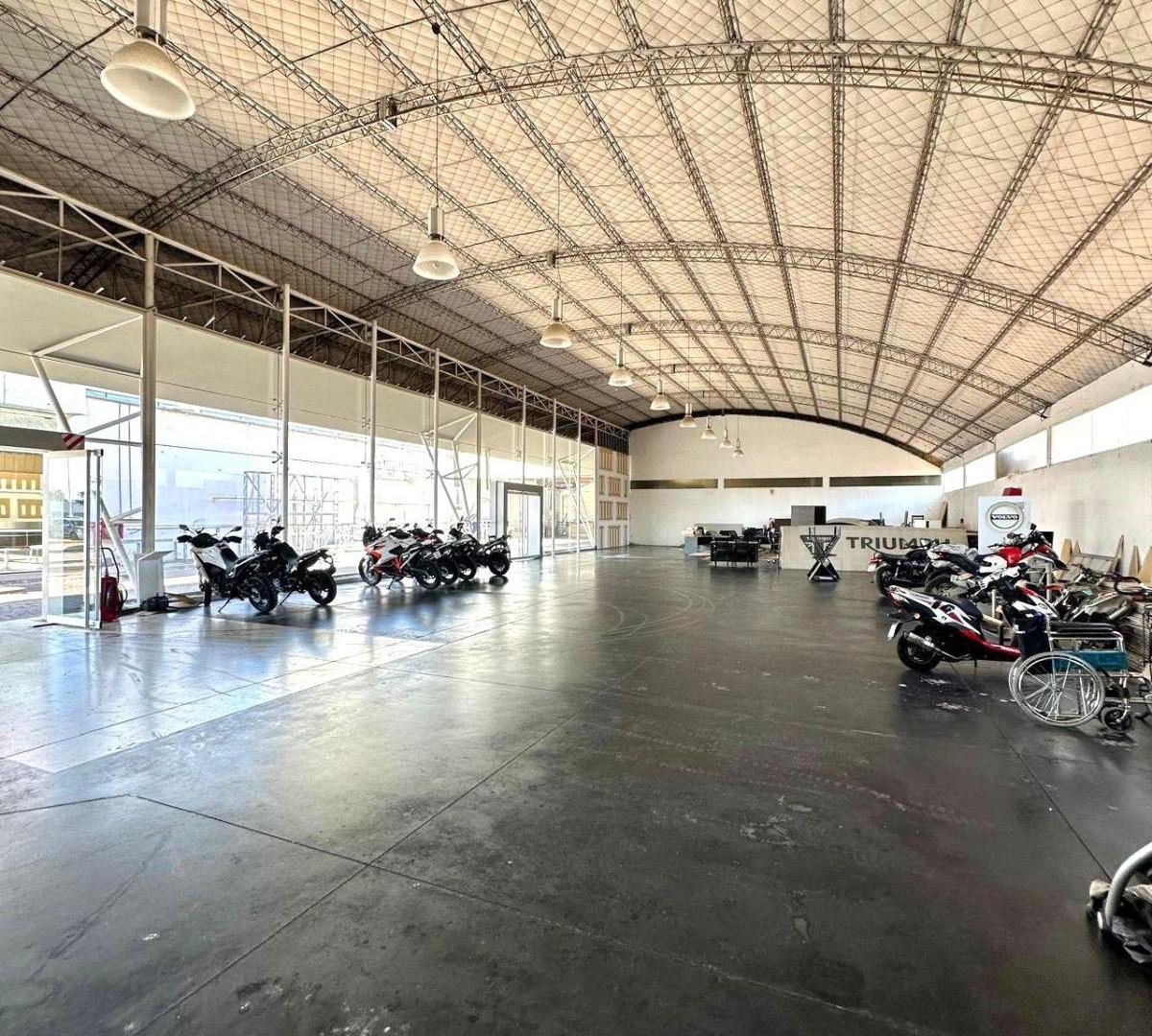 Foto de GALPON EN ALQUILER - RODRIGUEZ PEÑA - ZONA INDUSTRIAL, imagen 5