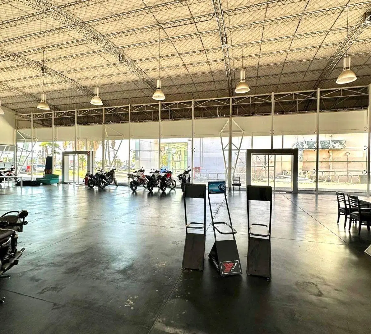 GALPON EN ALQUILER - RODRIGUEZ PEÑA - ZONA INDUSTRIAL 3