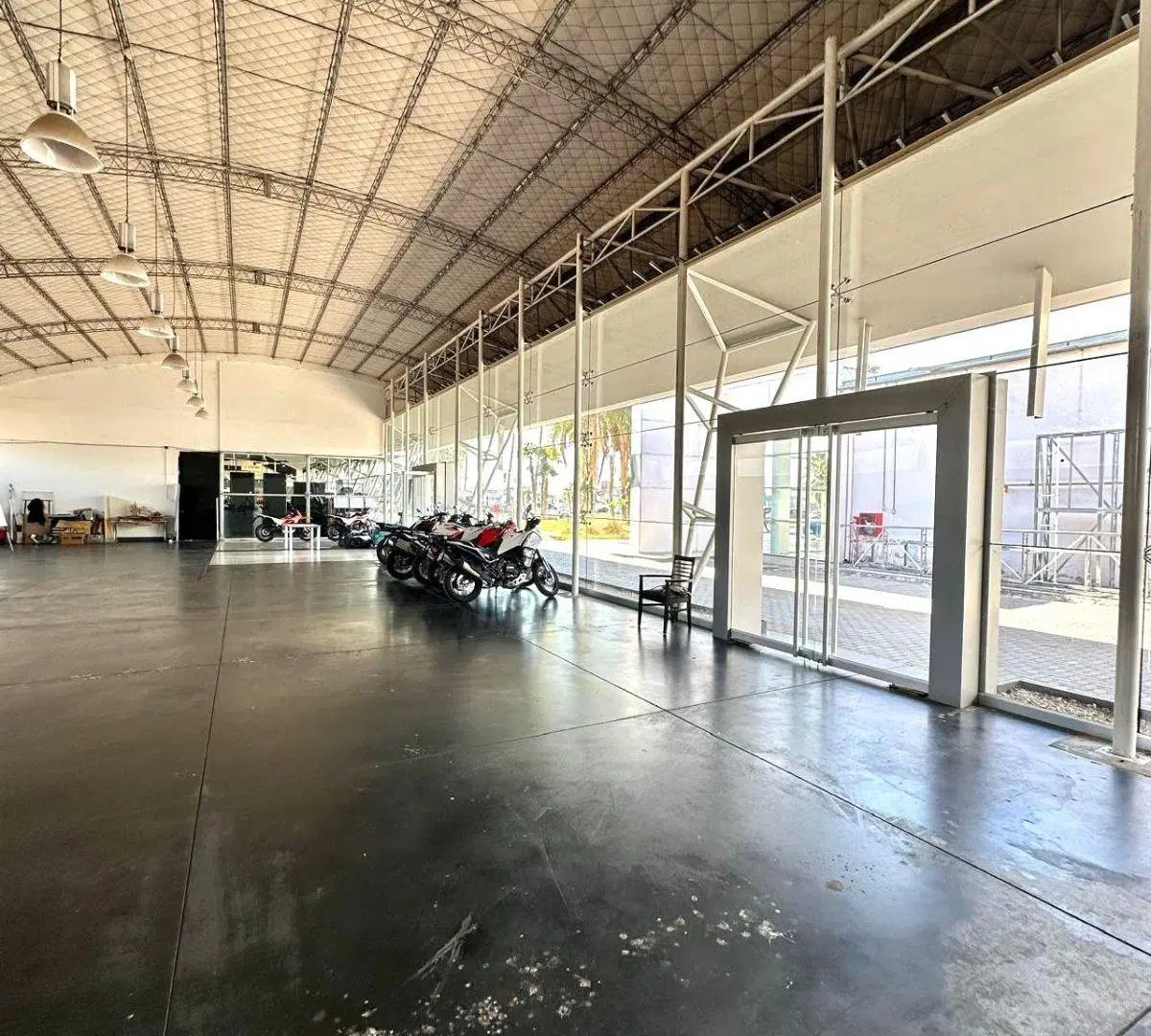 GALPON EN ALQUILER - RODRIGUEZ PEÑA - ZONA INDUSTRIAL 2