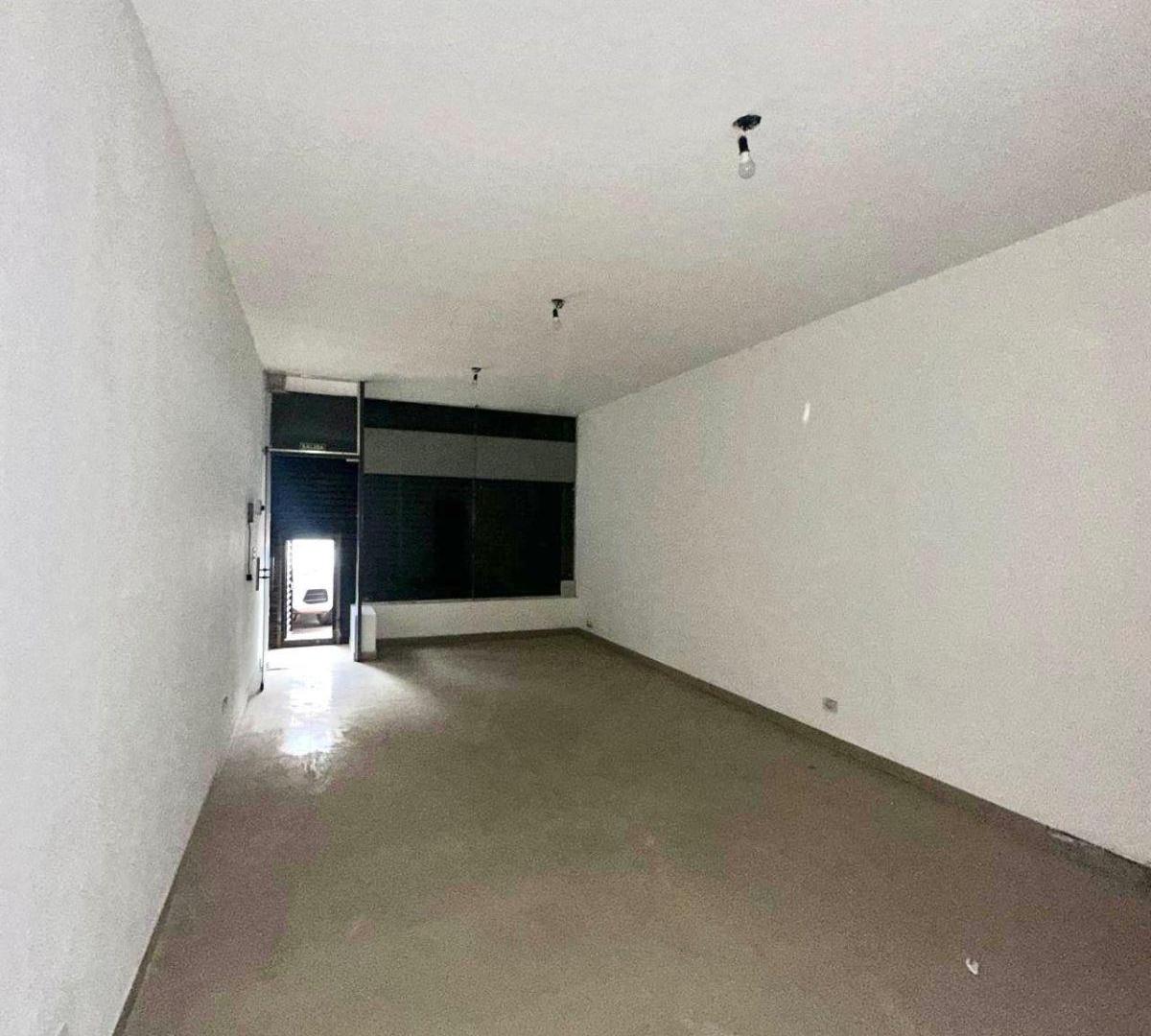 Foto de LOCAL COMERCIAL EN ALQUILER - GODOY CRUZ, imagen 4