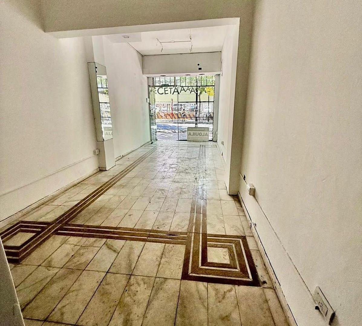 Foto de LOCAL COMERCIAL EN ALQUILER - CIUDAD, imagen 1