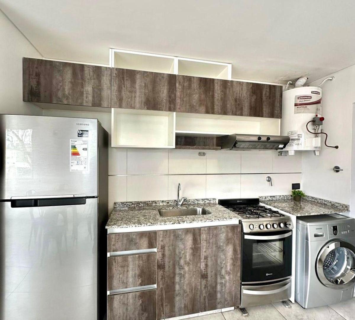 Foto de DEPARTAMENTO AMOBLADO EN ALQUILER - GODOY CRUZ, imagen 2