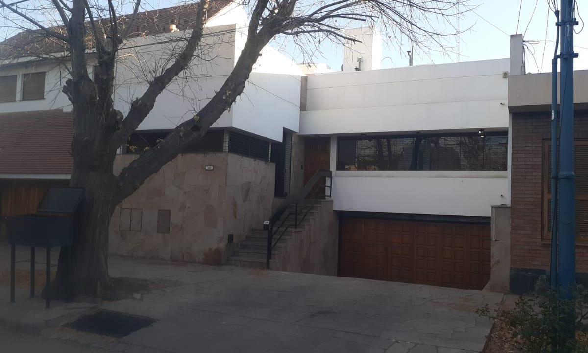 Barrio Arizu, Godoy Cruz 2