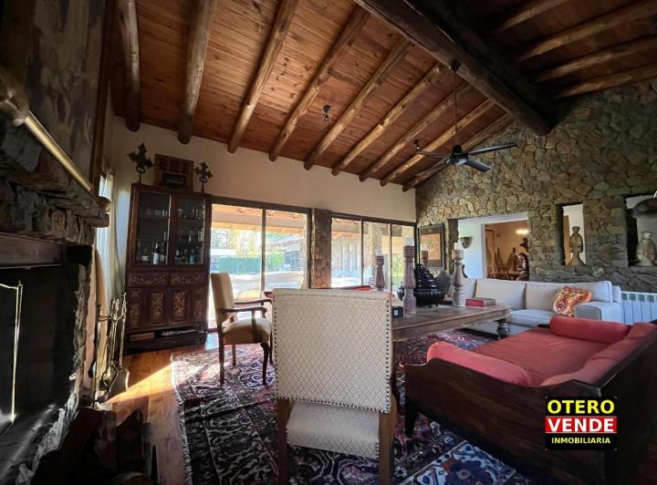 Importante Propiedad en Barrio Privado : Vistalba Country 3