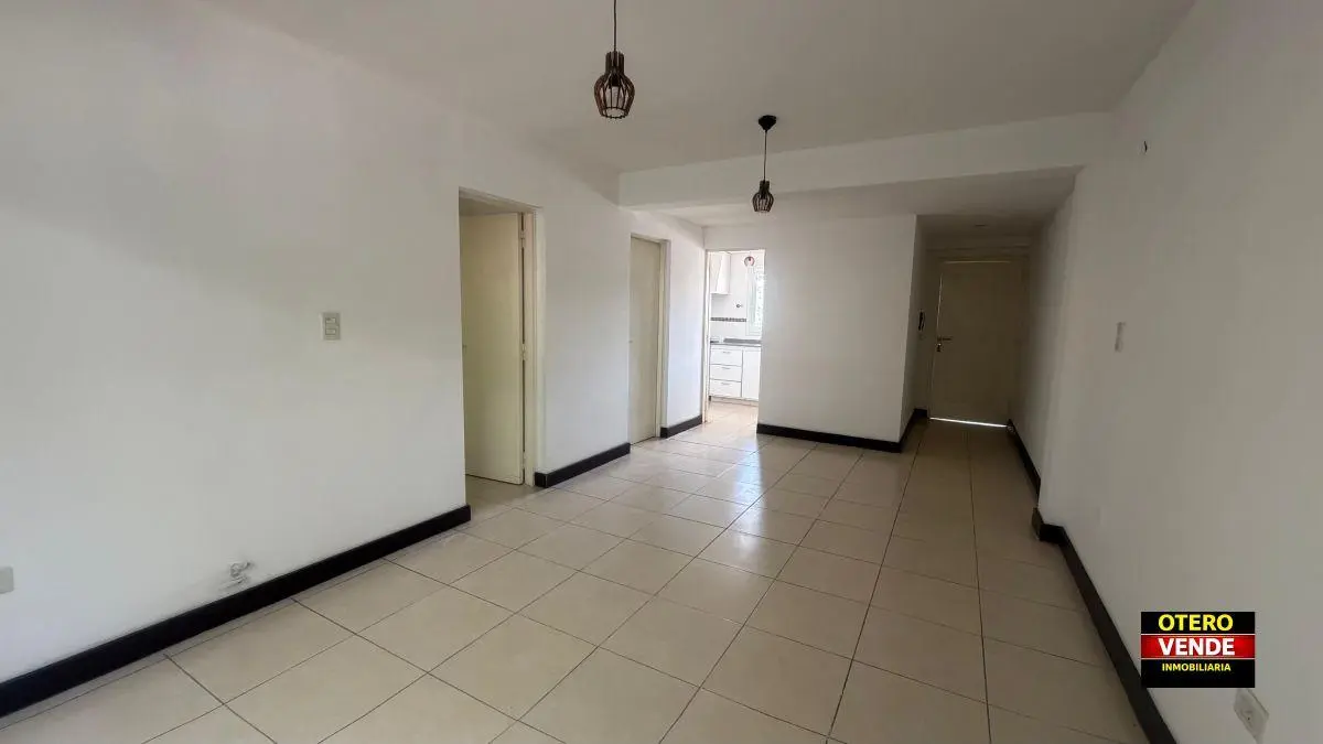 INMOBILIARIA OTERO ofrece en preferencial ubicación de Quinta Sección este hermoso departamento. 4