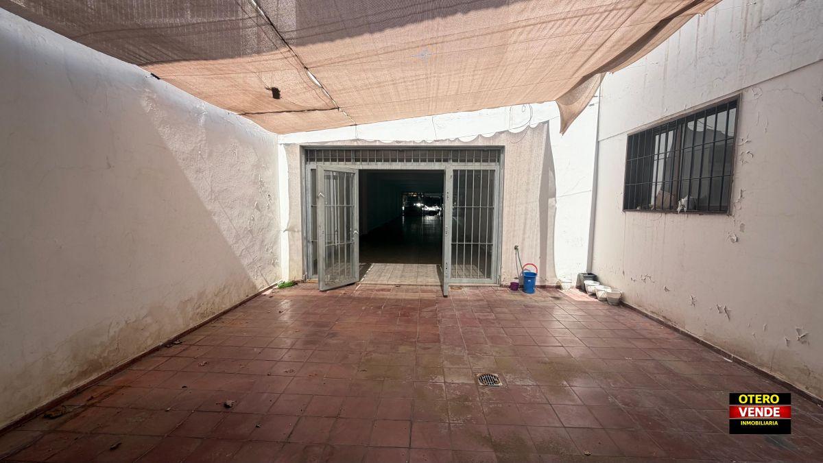 Foto de Inmobiliaria Otero Presenta en Exclusiva – Salón Comercial en Av. Las, imagen 5