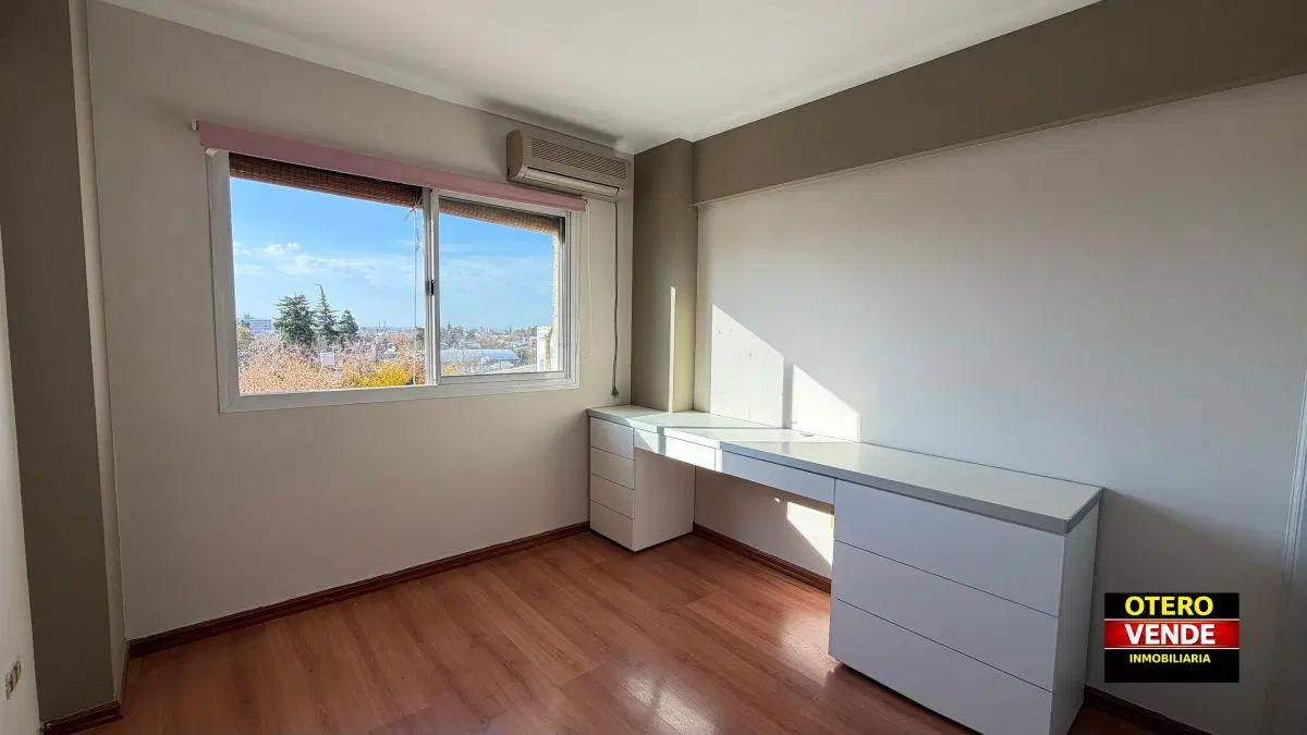 Departamento en VENTA, reciclado a nuevo, Godoy Cruz. 5