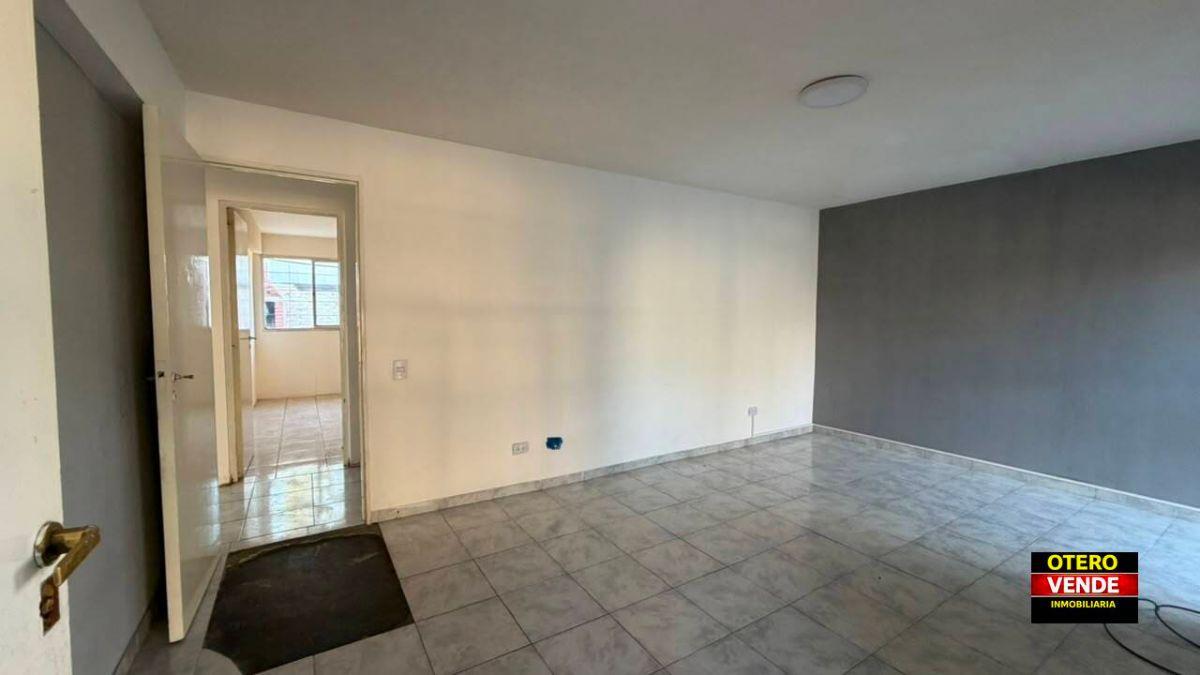 Foto de Casa en Venta con Amplio Jardín en Barrio SUPE, Godoy Cruz, imagen 4