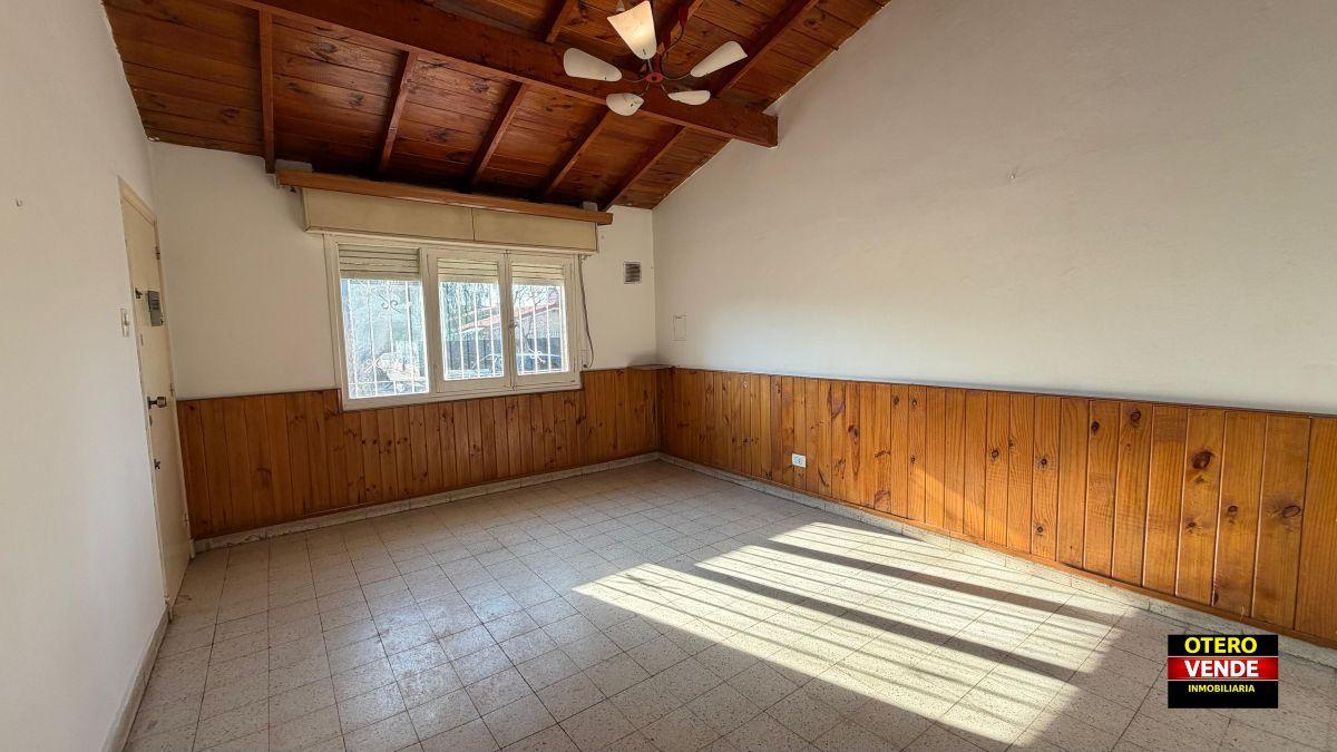 Foto de Casa en Alquiler en Barrio San Ignacio con Patio y Churrasquera, imagen 5