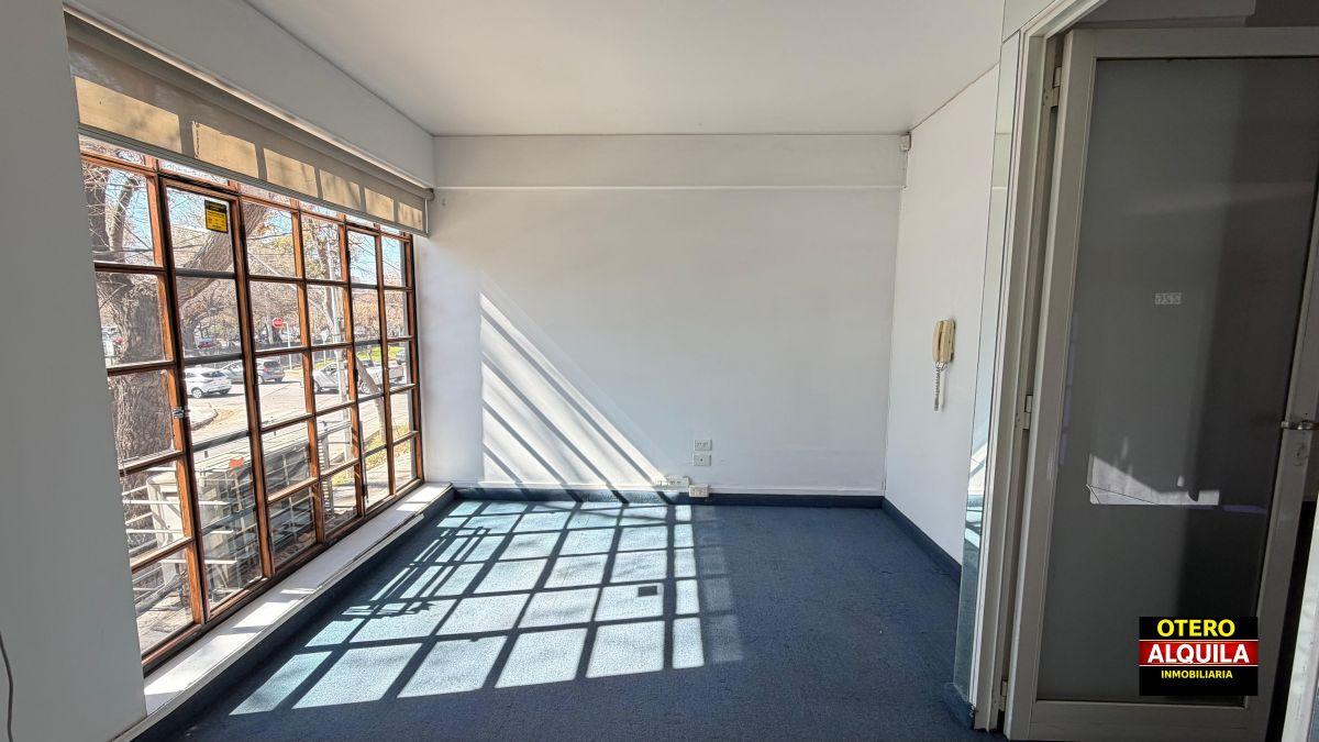 Foto de INMOBILIARIA OTERO ofrece en ALQUILER en Barrio Cívico, imagen 3
