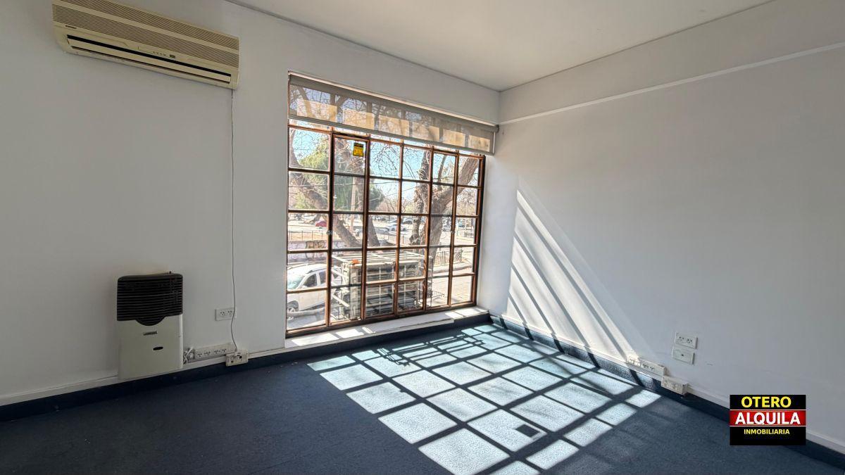 Foto de INMOBILIARIA OTERO ofrece en ALQUILER en Barrio Cívico, imagen 2