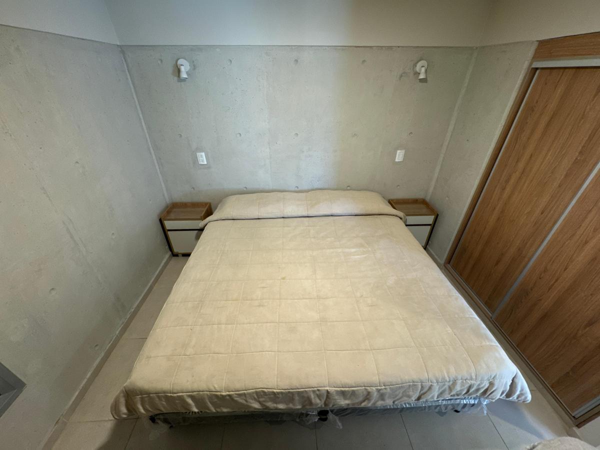 2 Hab/1 Baño/balcon/dorrego 1