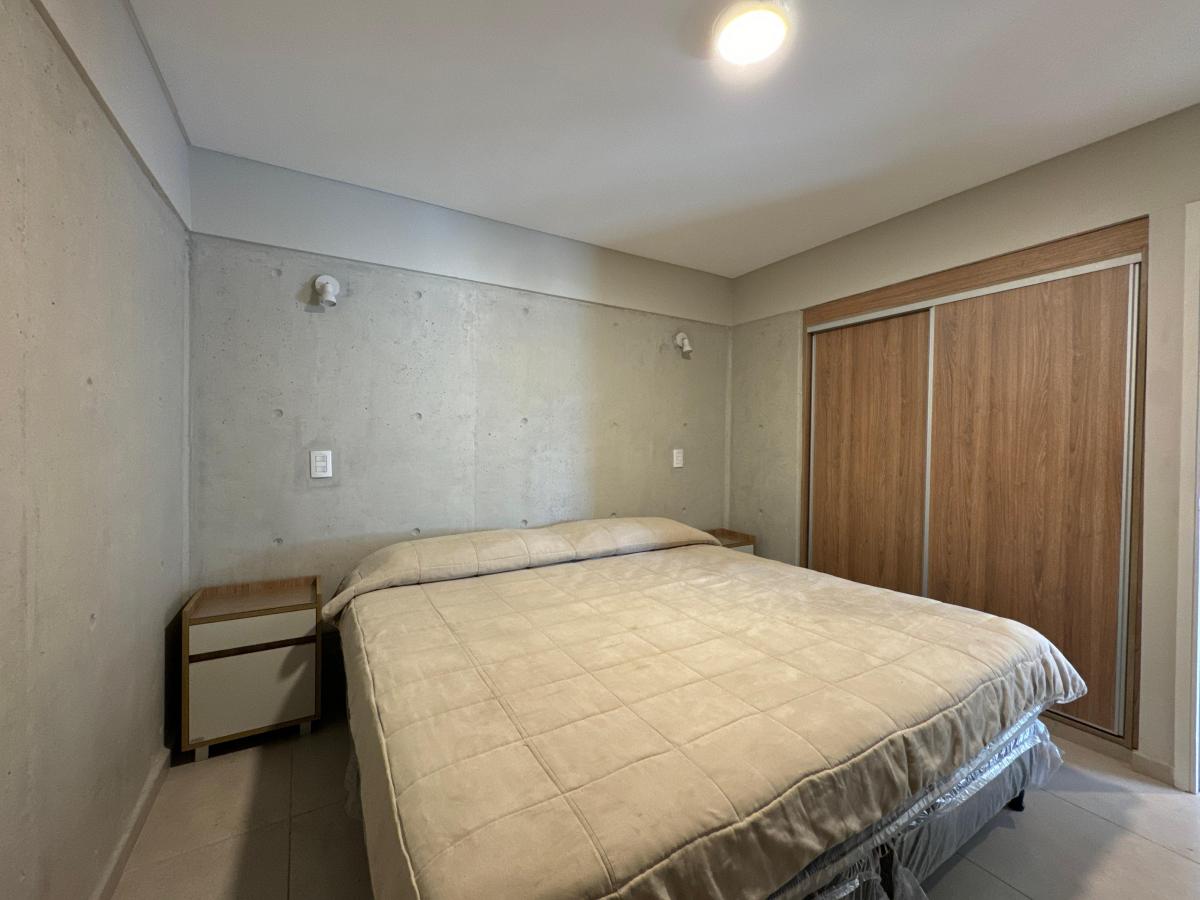 2 Hab/1 Baño/balcon/dorrego 4