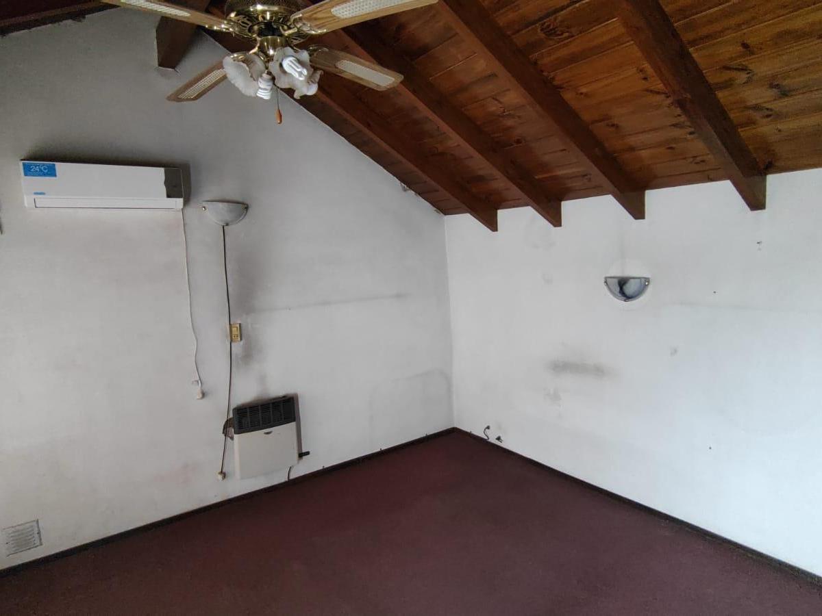 Casa en Venta - Ujemvi - 4 Hab - 2 Baños 5