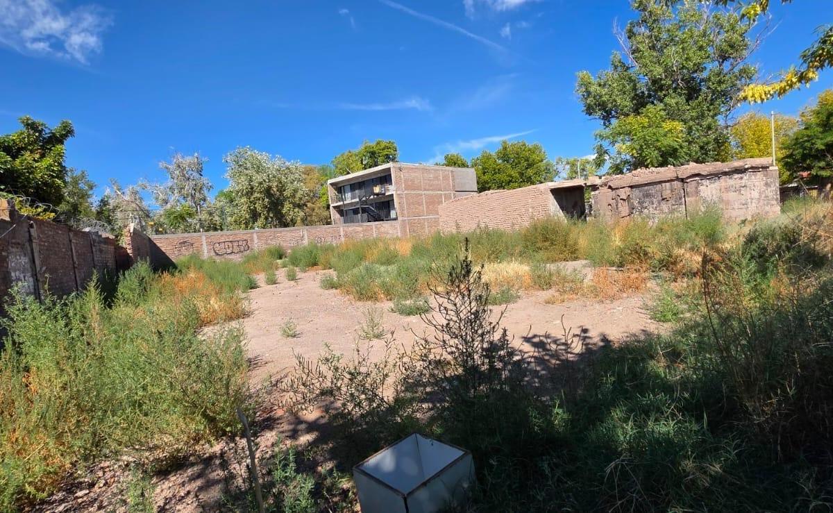 Lotes/862 M²/godoy Cruz/adyacente Palmares 4