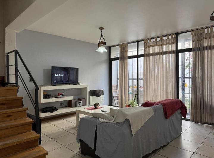 3 HAB/ 2 BAÑOS/ALTO DORREGO 4