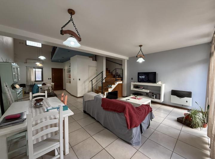 3 HAB/ 2 BAÑOS/ALTO DORREGO 3