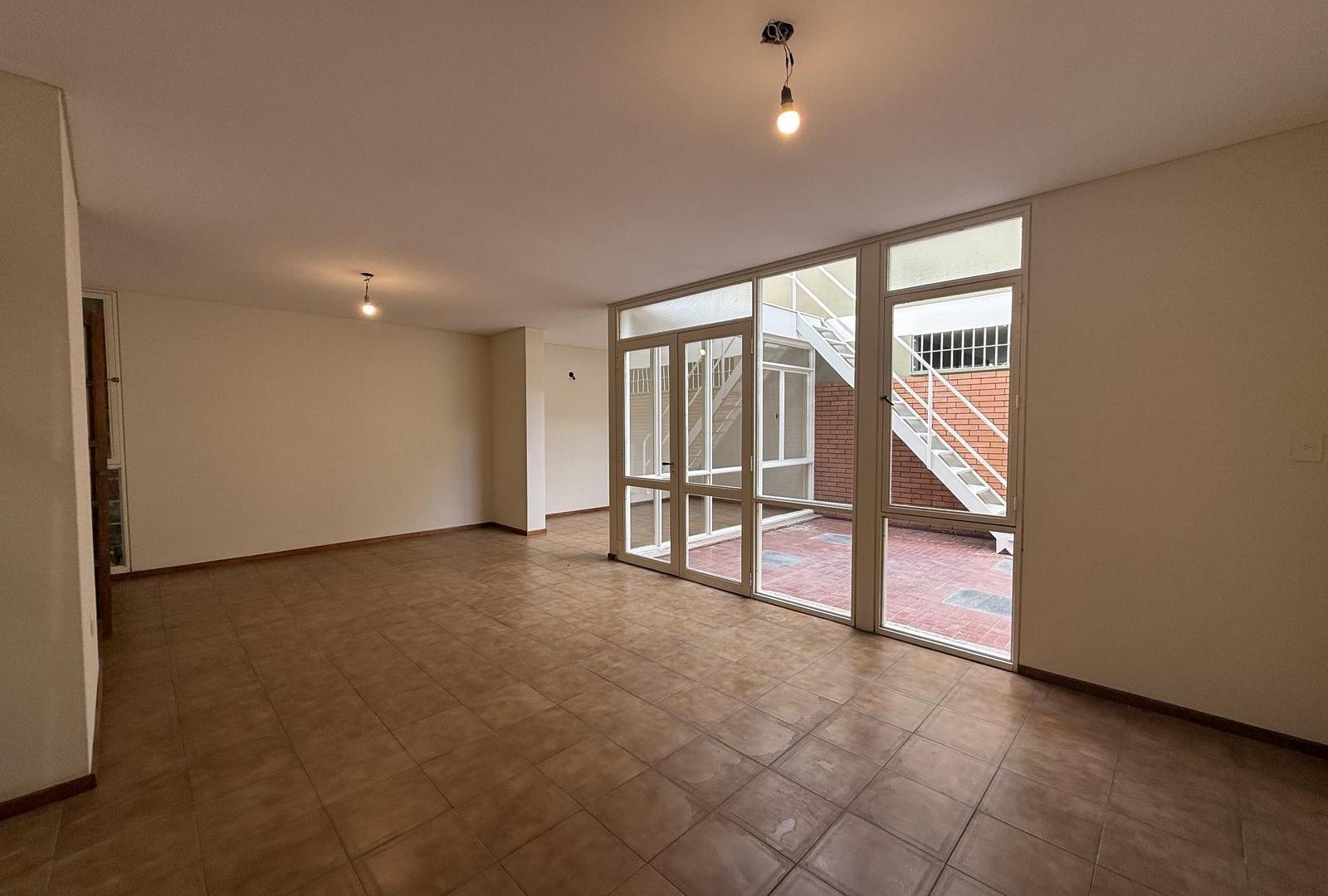 Foto de DUPLEX/3 HAB/PATIO/TERRAZA, imagen 2