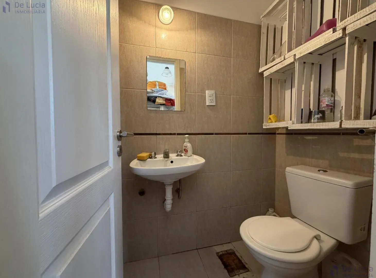 DORREGO/LOCAL ESQUINA /BAÑO 4