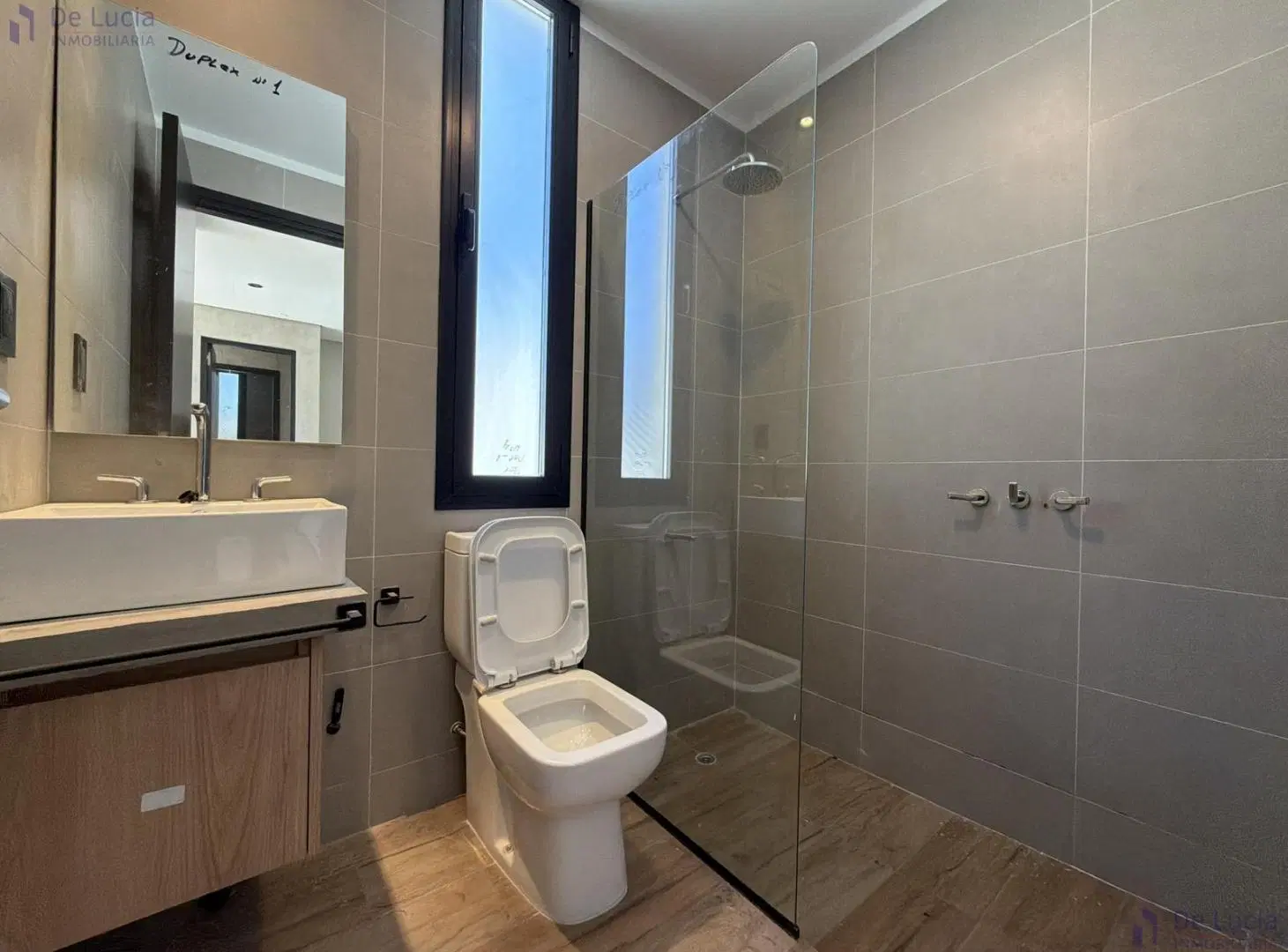 BARRIO PRIVADO/3 HAB/3 BAÑOS 5