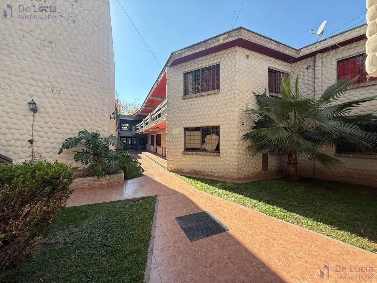 Departamento en alquiler Planta Baja adyacente plazoleta Barraquero 2