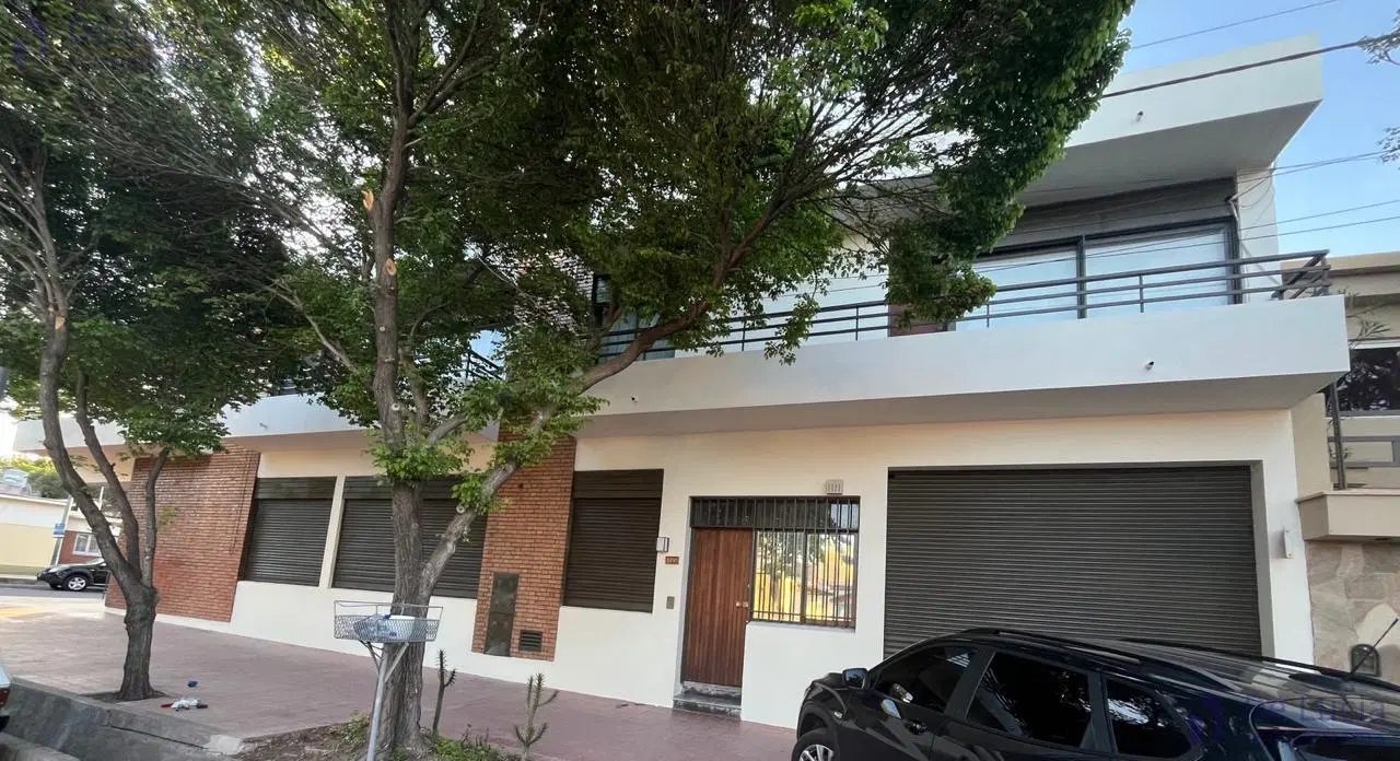 Oficina en Alquiler Godoy Cruz 3