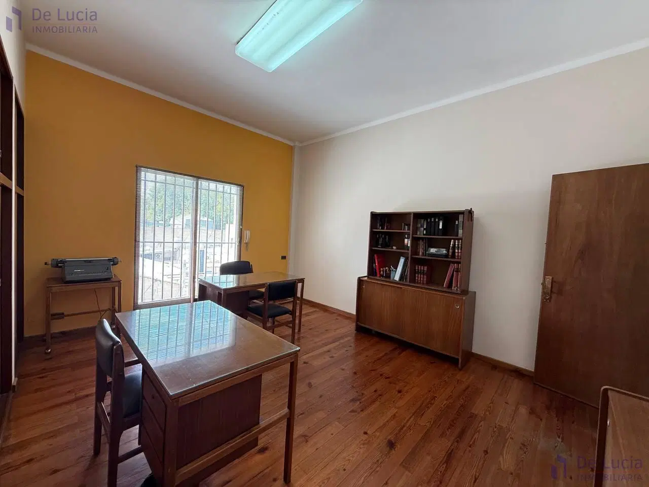 Oficina en alquiler – Centro Mendoza – San Martín 913 1