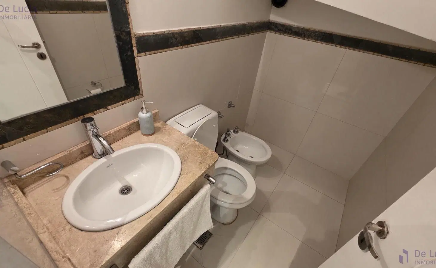 3 HAB/3 BAÑOS/JARDIN/COCHERA DOBLE 3