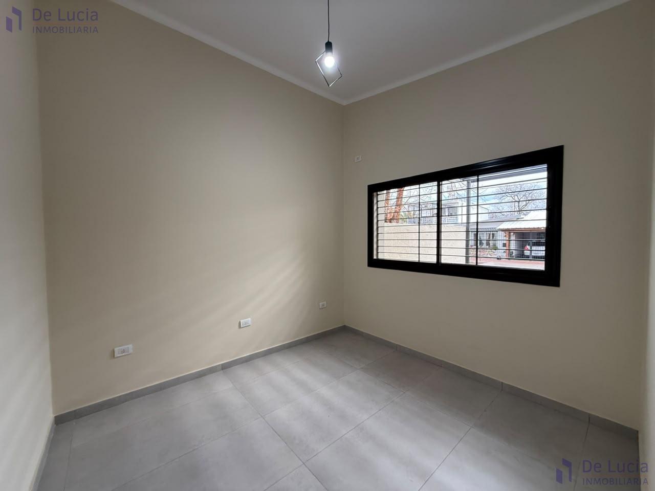 Foto de CASA COMERCIAL EN ALQUILER – IDEAL OFICINAS CONSULTORIOS, imagen 3