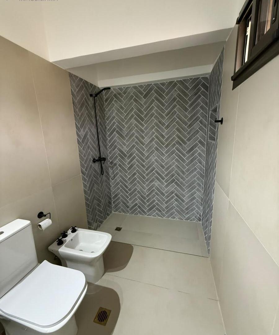 Foto de CASA COMERCIAL EN ALQUILER – IDEAL OFICINAS CONSULTORIOS, imagen 5