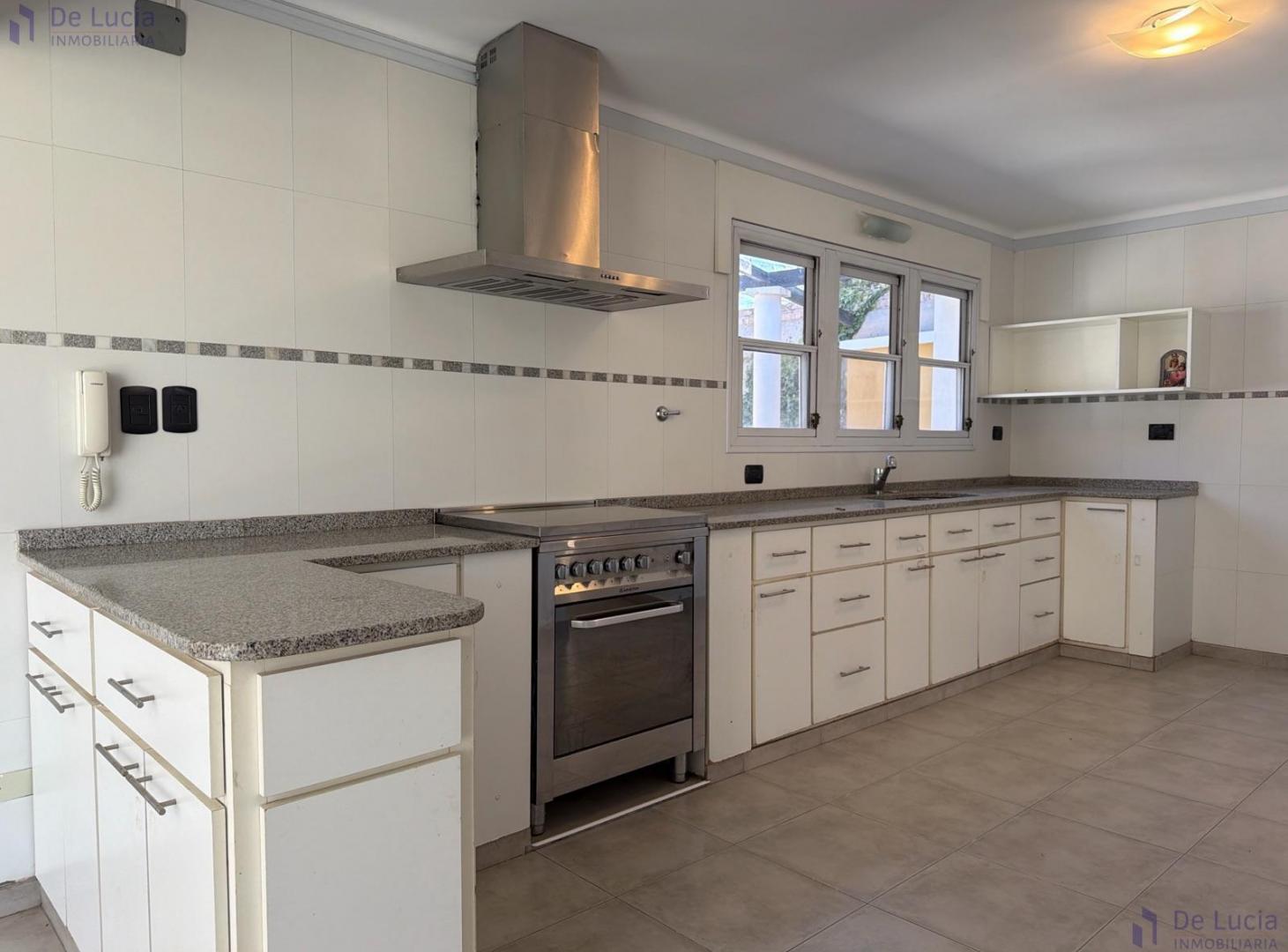 Foto de Casa en venta en barrio privado, guaymallen, imagen 2