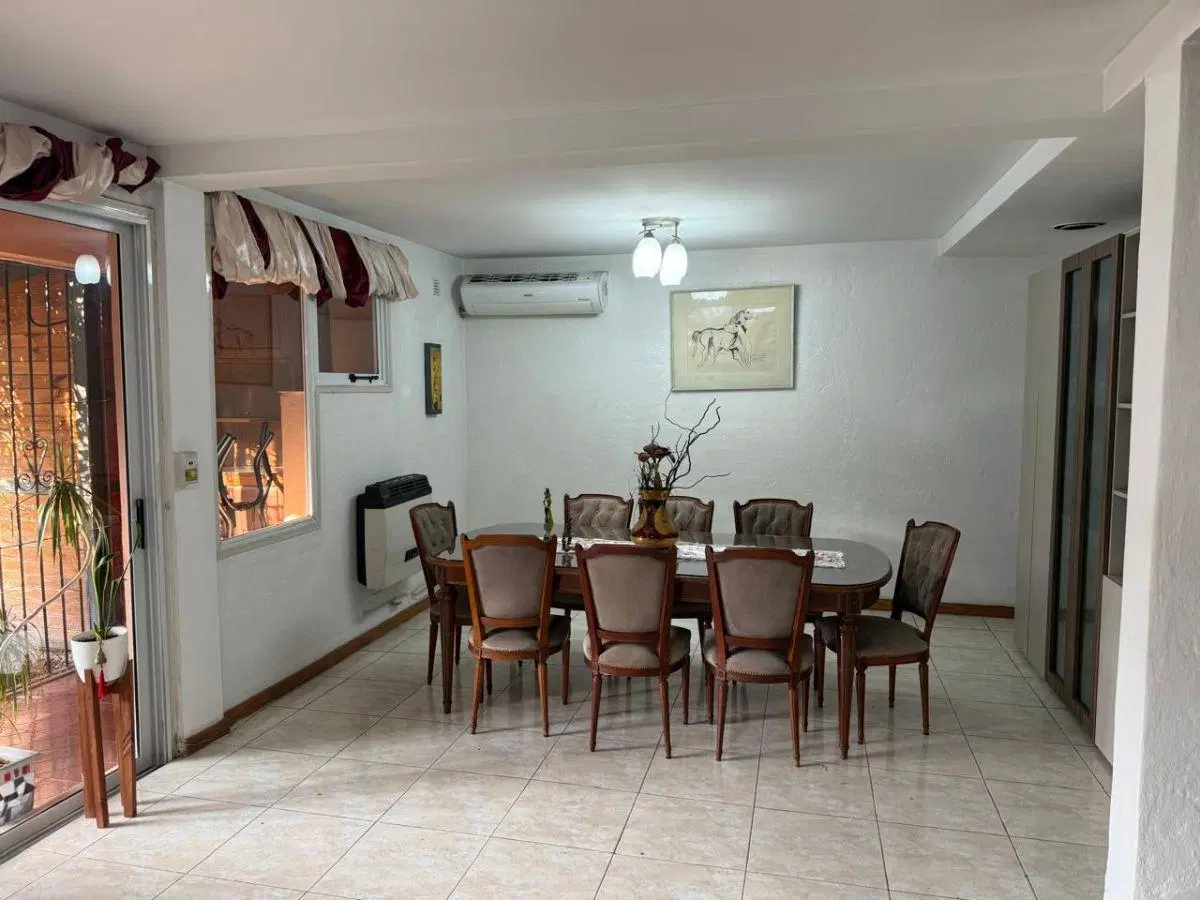 SEXTA SECCIÓN CASA EN VENTA 2