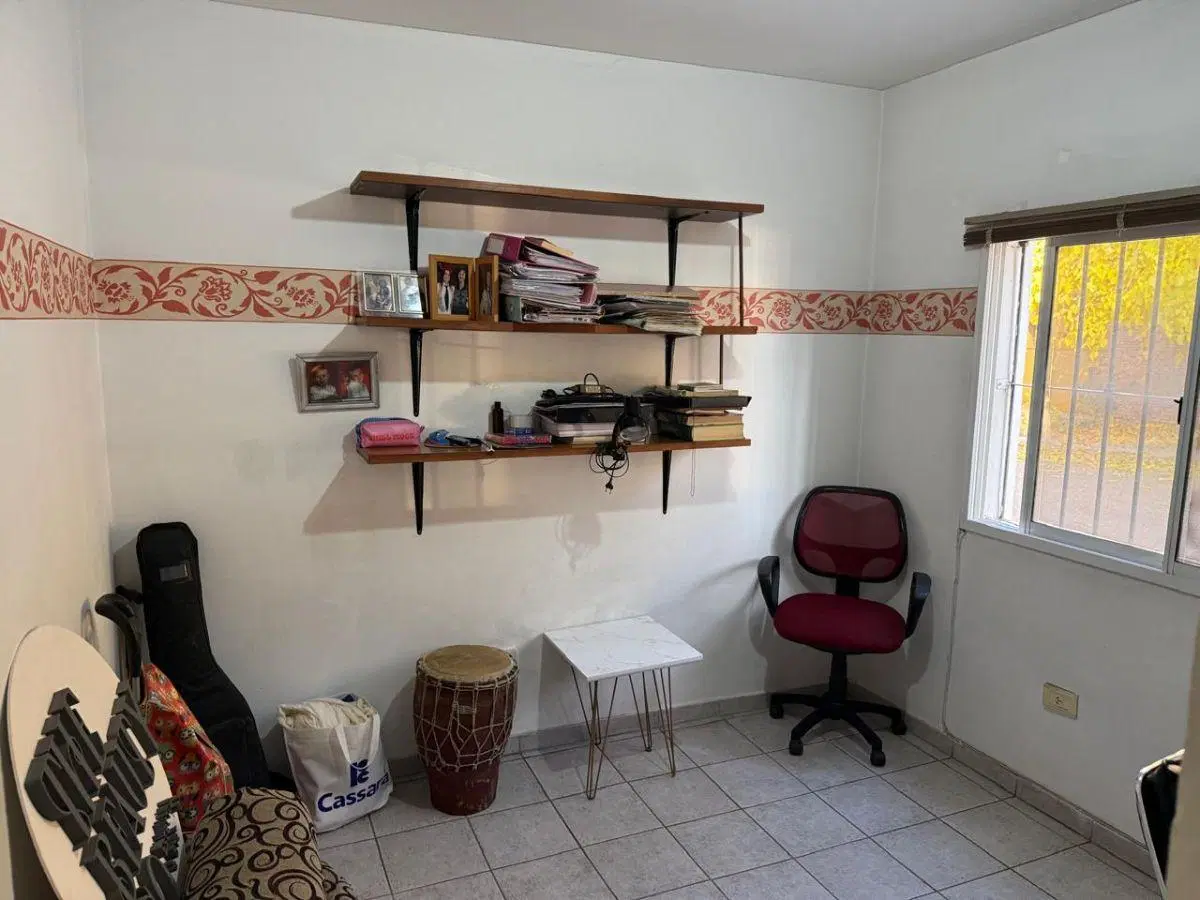 SEXTA SECCIÓN CASA EN VENTA 5