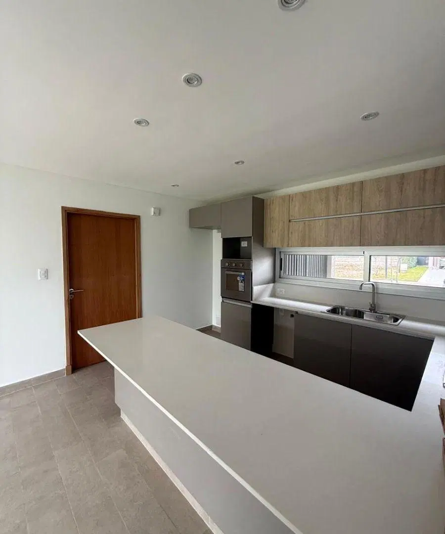 Barrio Privado Rincon de Viamonte Casa en Alquiler y Venta 5