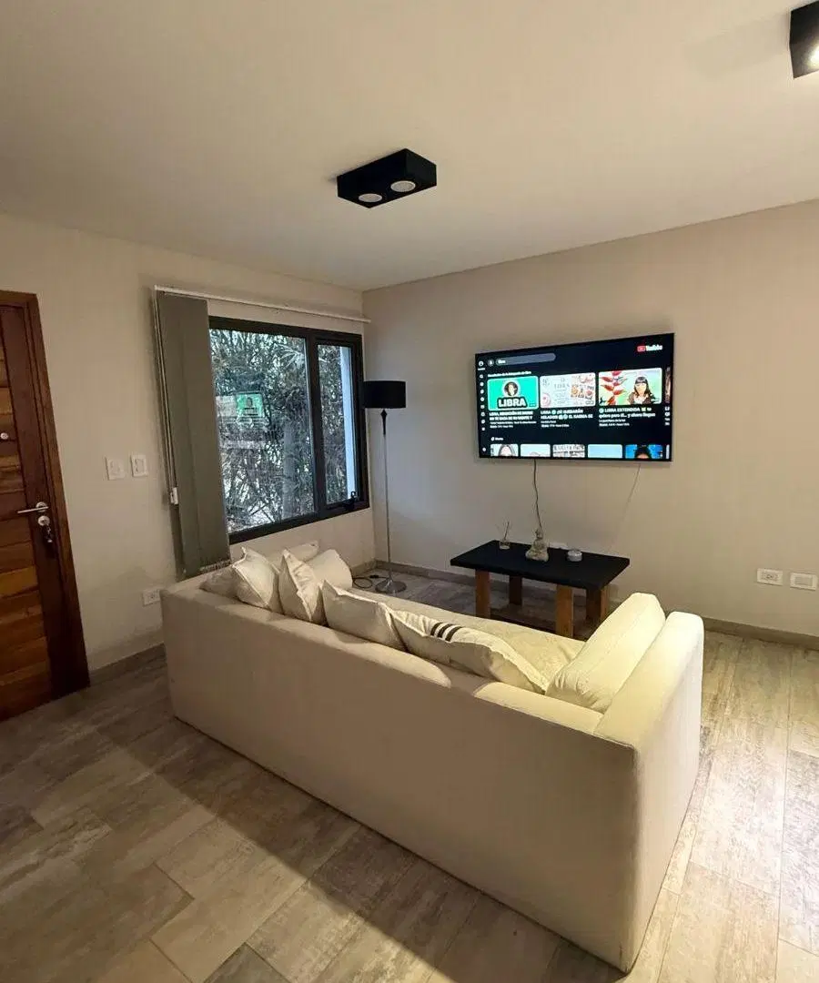 BARRIO LOMAS DE TERRADA DUPLEX EN ALQUILER 2