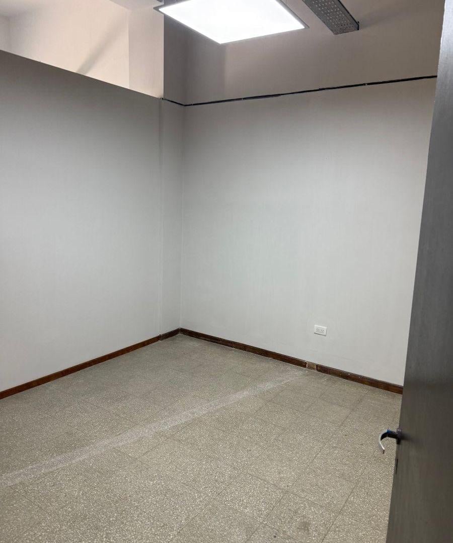 Foto de OFICINA EN ALQUILER EN GALERÍA BAMAC, imagen 4